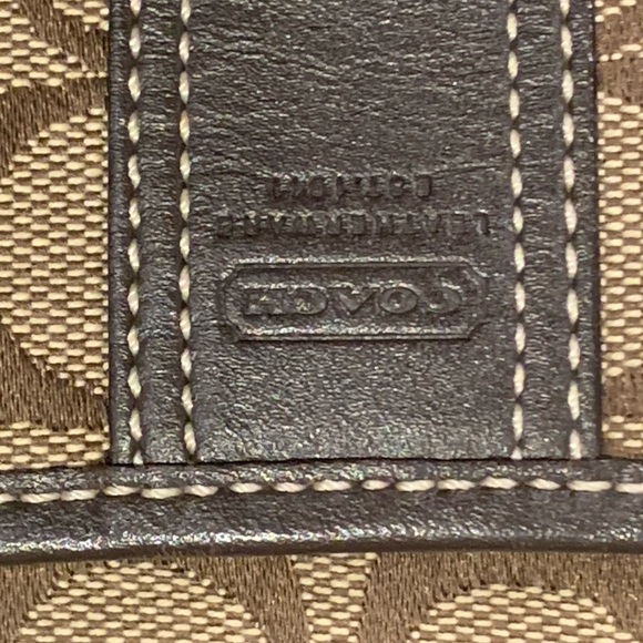 coach brown cross body bag! - Picture 2 of 5